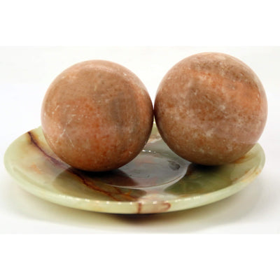 Шарики из красного камня, пара