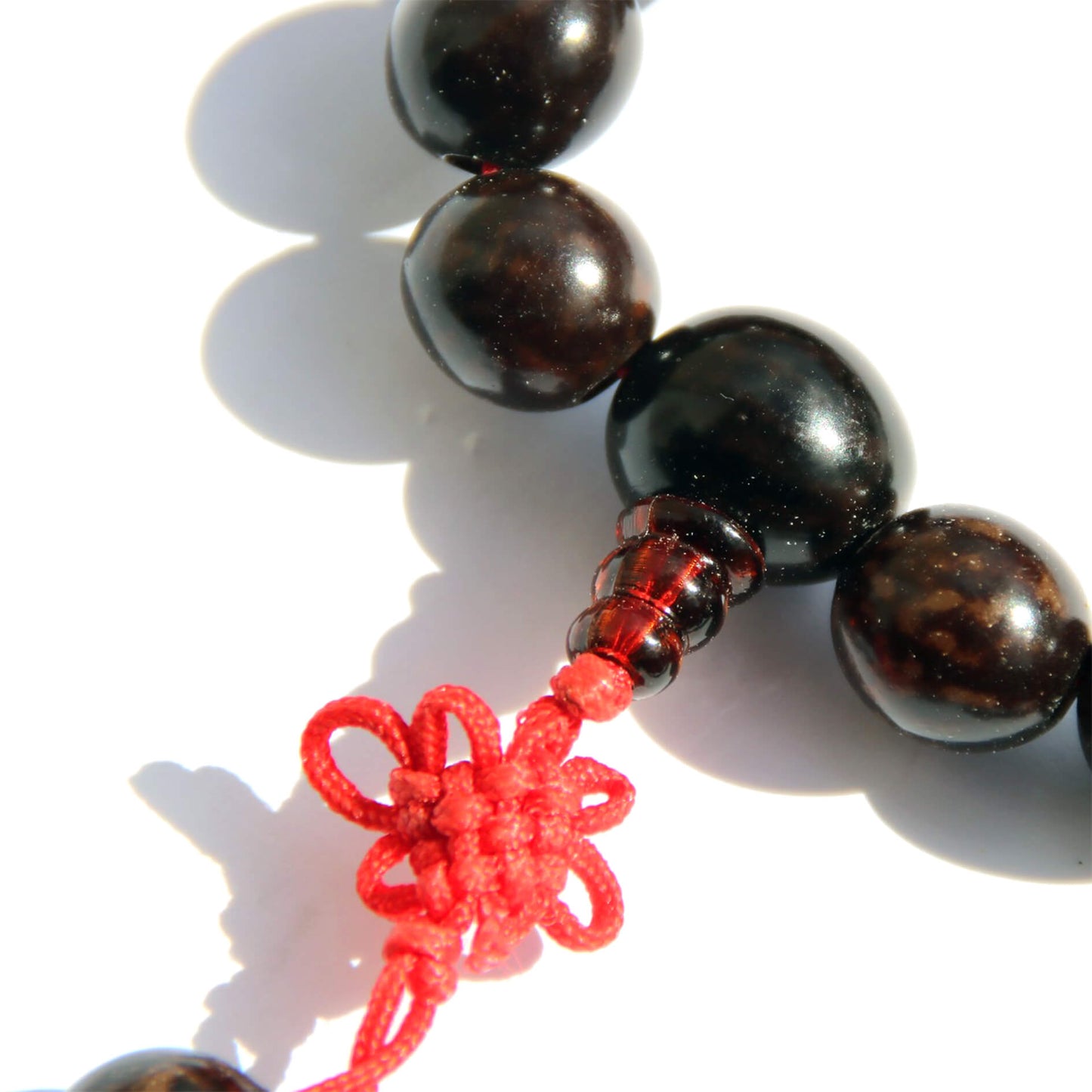 Šungito karoliai, 45 karoliukai