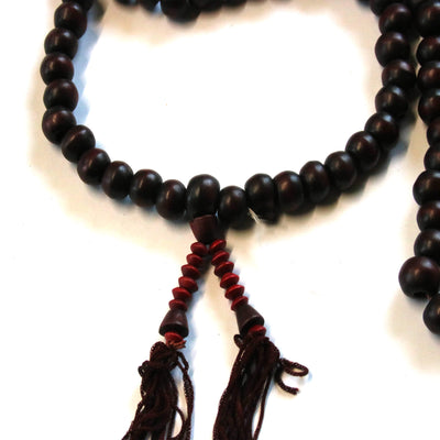 Чётки из дерева с тёмными бусинами средние 2 (108 бусин)