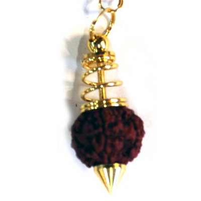 Маятник на цепочке Рудракша.