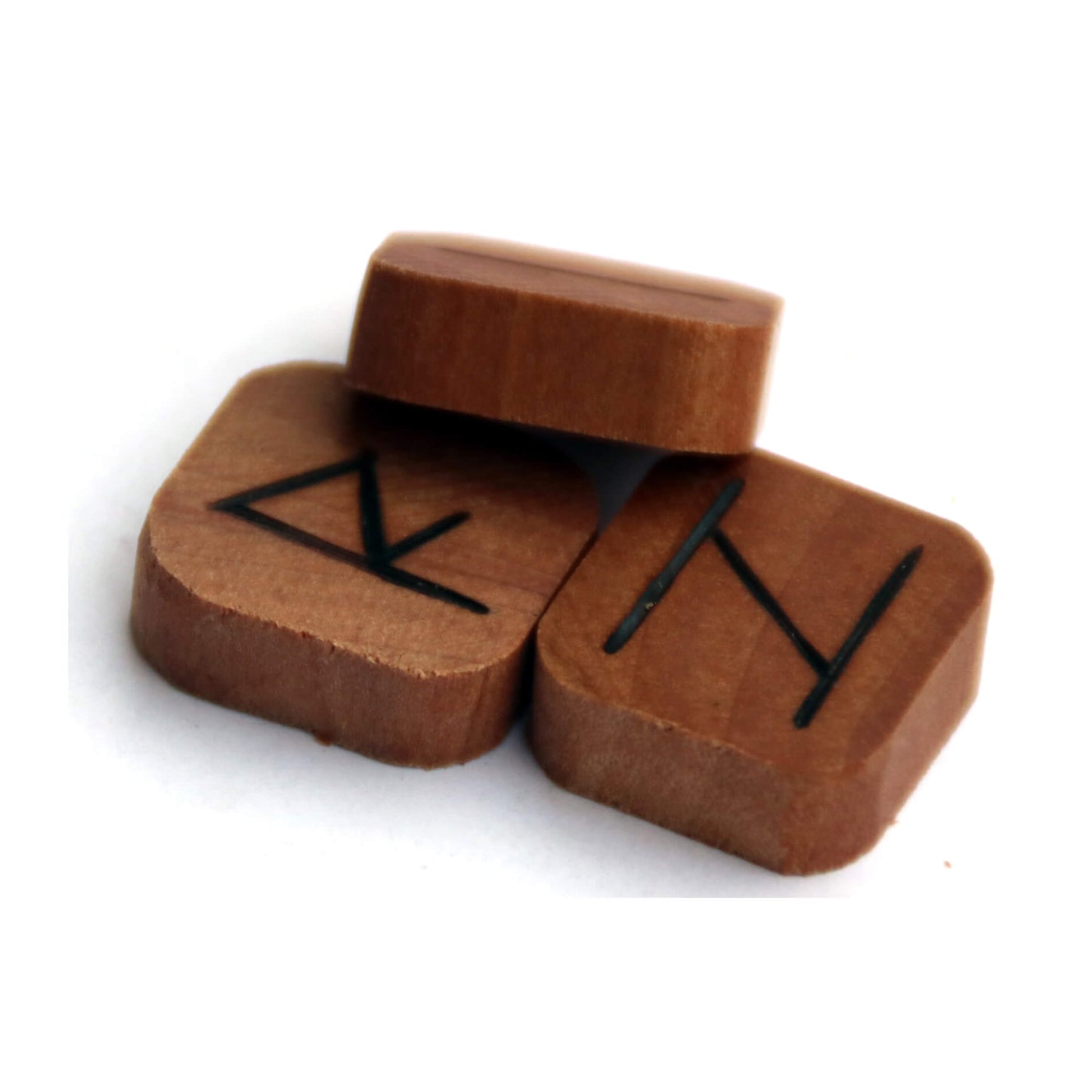 Руны ручной работы c мешочком (Груша)