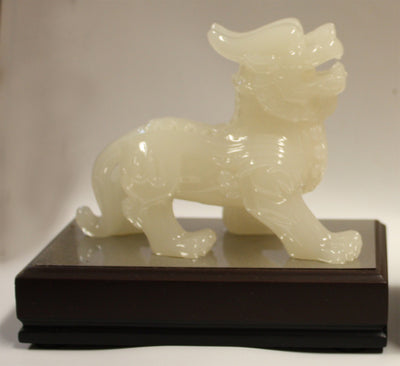 Пластиковая статуэтка белый Ши-Цза, 130 мм