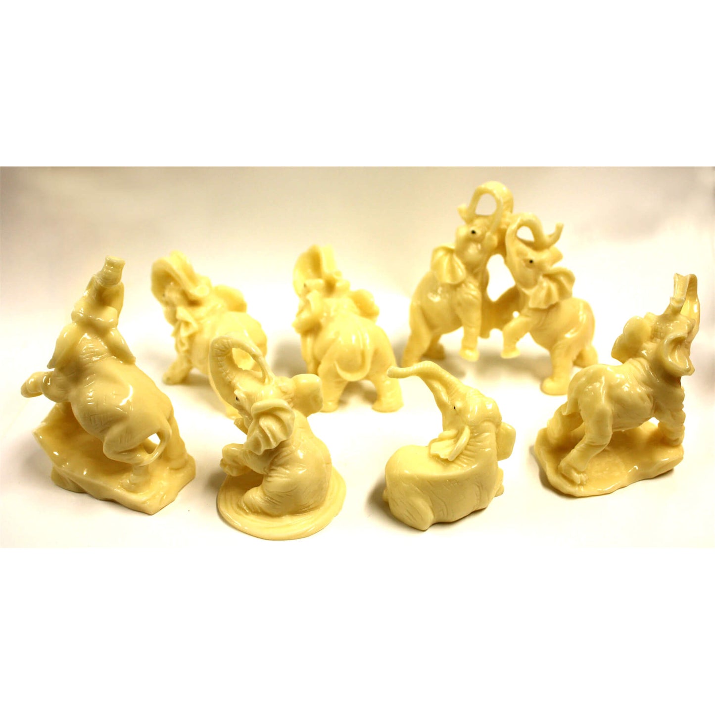 Figūrėlės „Aštuoni drambliai“ (komplektas) iš meniško kaulo