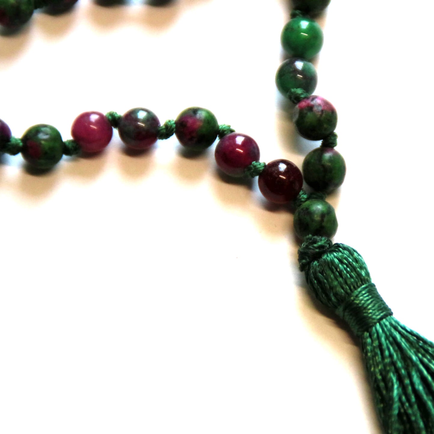 Šungito karoliai, 45 karoliukai