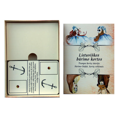 Lietuviškos būrimo kortos dėžutėje